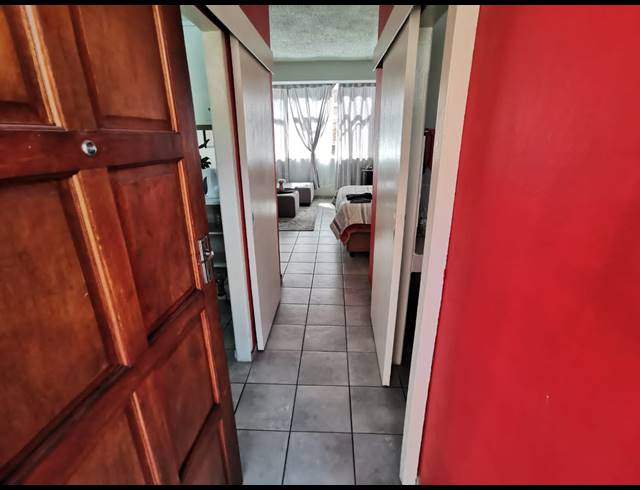 BEDROOM APARTMENT FOR SALE IN ARCADIA